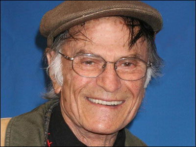 larrystorch03